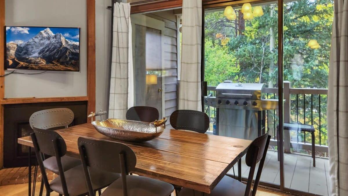 Cozy 2 Bedroom Condo In Town Walk To Main St Skiing 브레켄리지 외부 사진