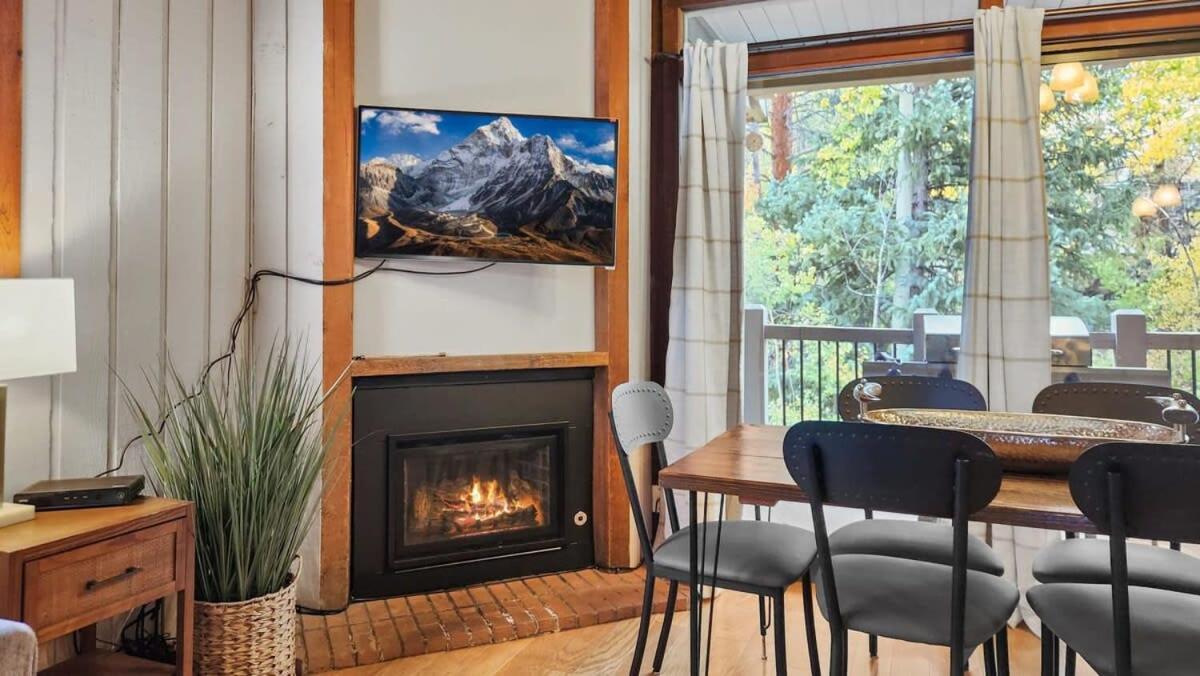 Cozy 2 Bedroom Condo In Town Walk To Main St Skiing 브레켄리지 외부 사진
